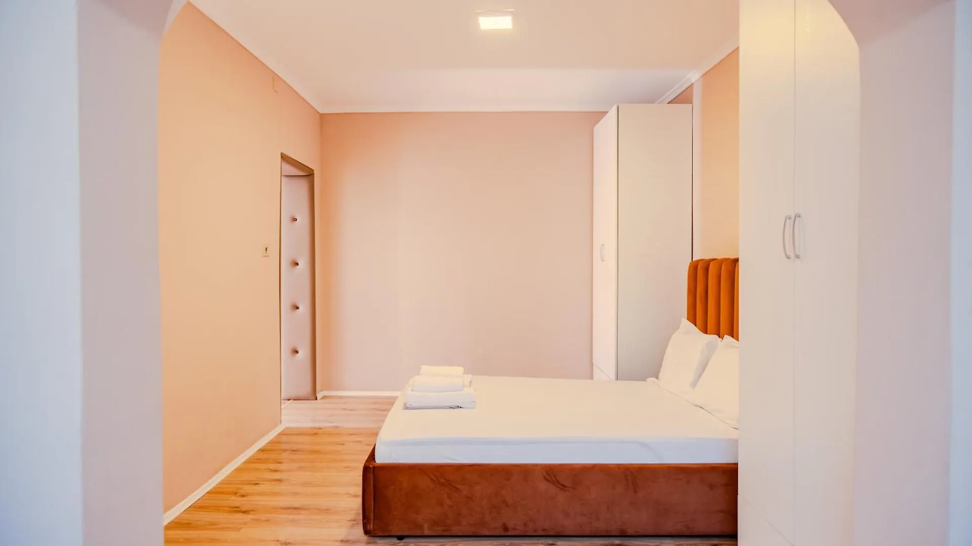 Bejart Apartment 5 Tirana 0*,